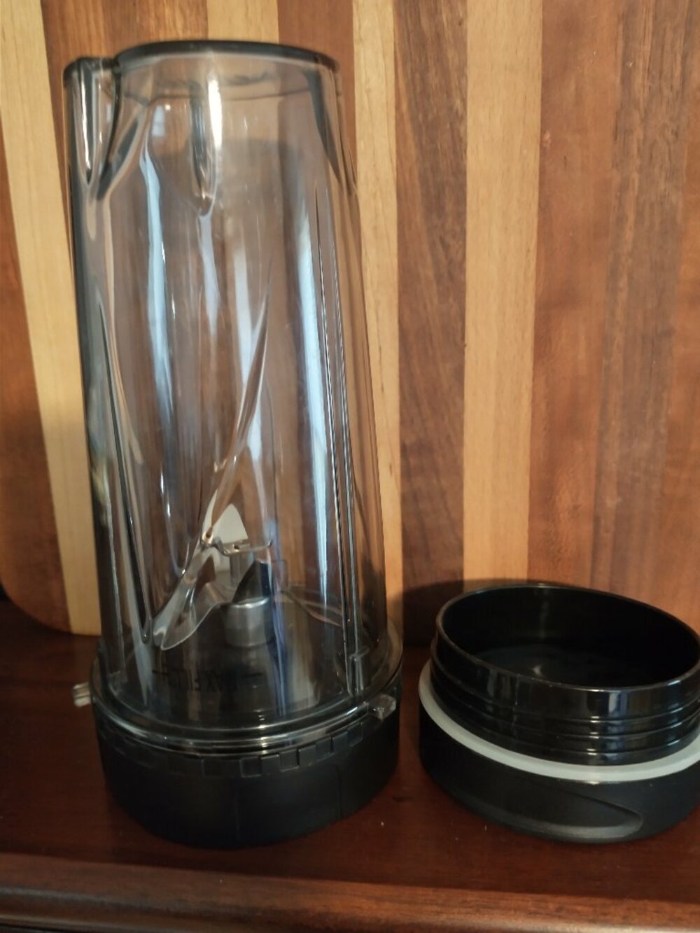 Nutri Ninja 16 oz Blender Cup with Blade Assembly and lid Replacement pieces